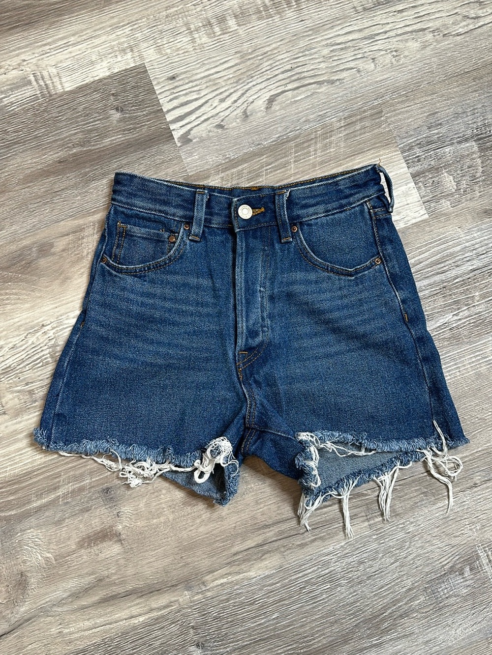 &Denim High Rise Button Fly Frayed Denim Shorts Size 24 (WA-1562)